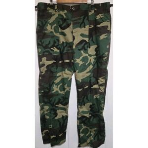 Vintage‎ Ranger Outdoor Woodland Camouflage Hunting Pants Size XL Made In USA